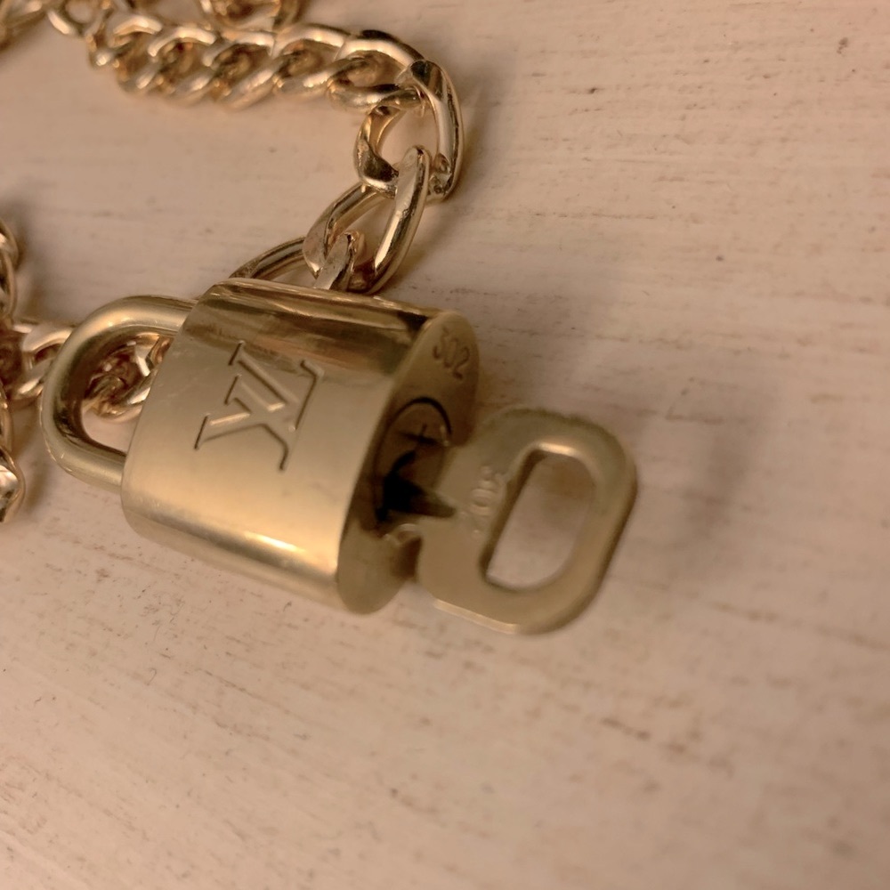 Authentic Lv Padlock - Picture 5 of 9